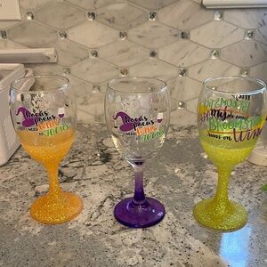 Halloween hocus-pocus wine glasses